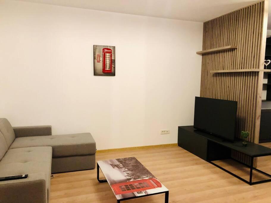 Joy City Stay Vivalia V6B-64 Timisoara Exterior photo
